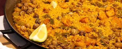 Paella valenciana Paella valenciana
