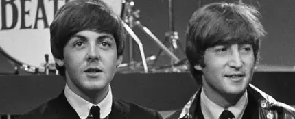 Paul McCartney y John Lennon Paul McCartney y John Lennon