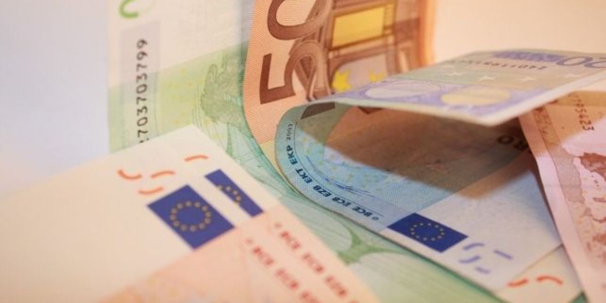 Billetes de 20 y 50 euros