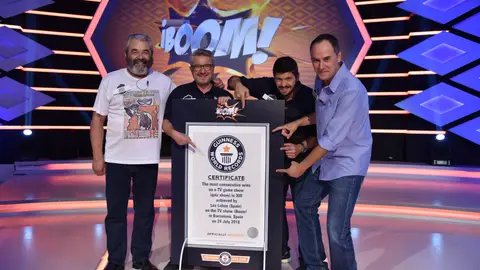 'Los Lobos' consiguen un Récord Guinness Mundial en '¡Boom!': "Me dan ganas de ponerme a aullar" 'Los Lobos' consiguen un Récord Guinness Mundial en '¡Boom!': "Me dan ganas de ponerme a aullar"