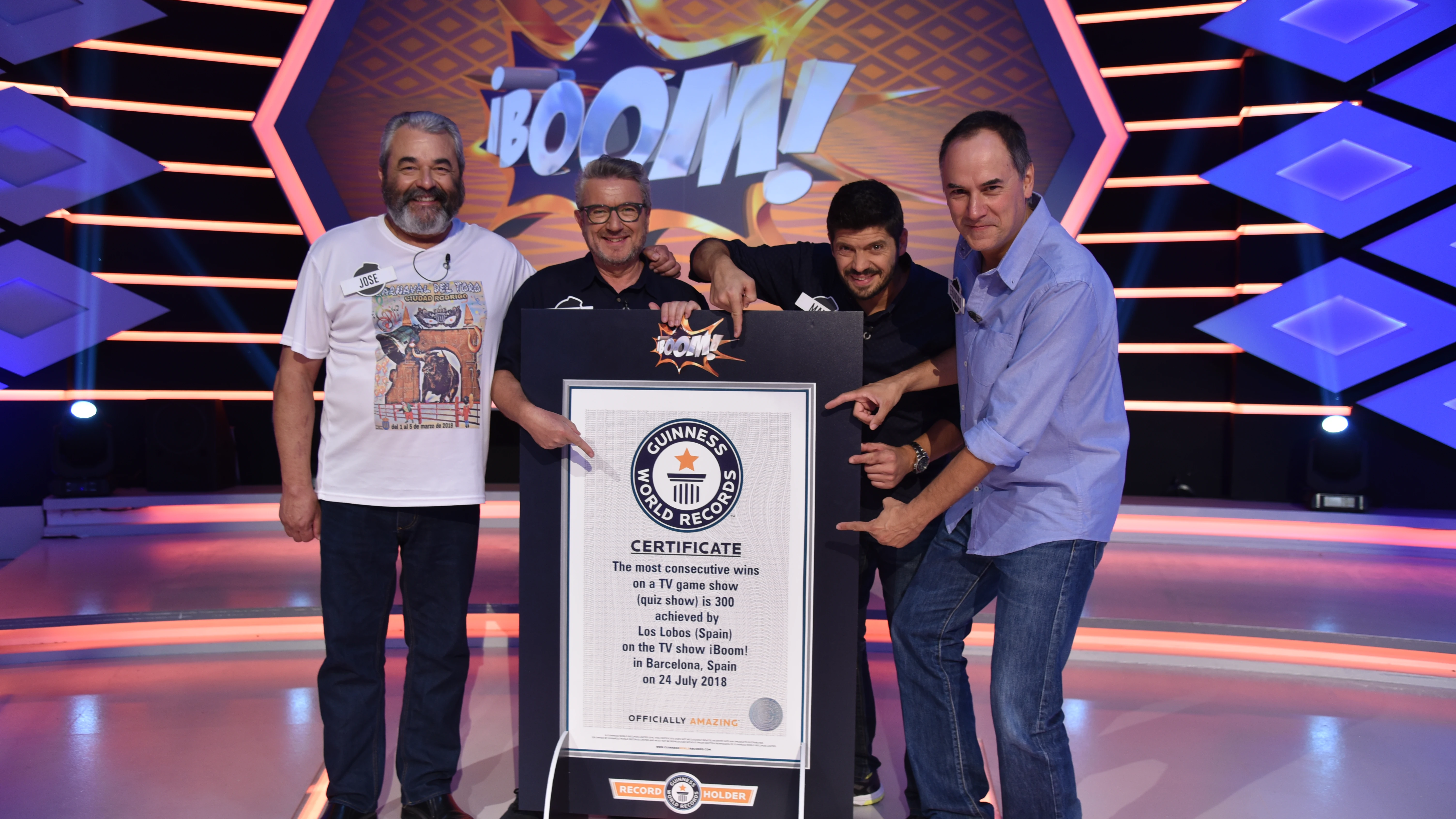 'Los Lobos' consiguen un Récord Guinness Mundial en '¡Boom!': "Me dan ganas de ponerme a aullar" 'Los Lobos' consiguen un Récord Guinness Mundial en '¡Boom!': "Me dan ganas de ponerme a aullar"