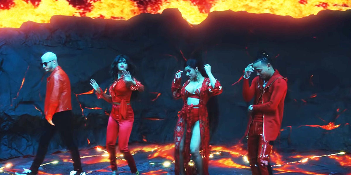 DJ Snake, Selena Gomez, Cardi B y Ozuna en el videoclip de 'Taki Taki'