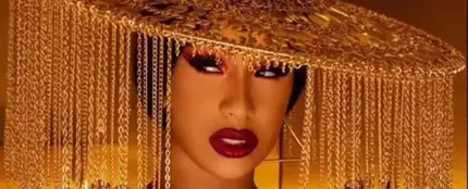 Cardi B, enfundada en joyas de oro para su nuevo single 'Money' Cardi B, enfundada en joyas de oro para su nuevo single 'Money'