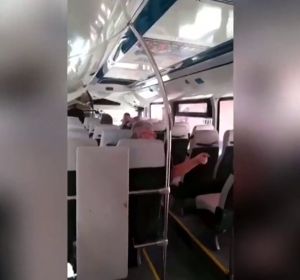 Lamentable episodio racista en un autobús de Gran Canaria Lamentable episodio racista en un autobús de Gran Canaria