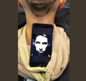 La foto de Sergio Ramos que llevó el aficionado La foto de Sergio Ramos que llevó el aficionado