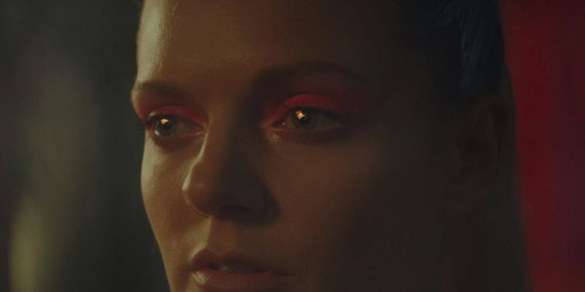 Tove Lo en el vídeo de 'Blow That Smoke'