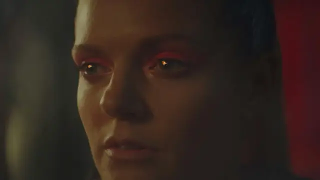 Tove Lo en el vídeo de 'Blow That Smoke'