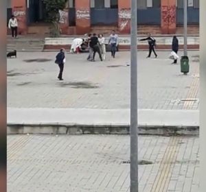 Un muerto y cinco heridos en una brutal pelea entre dos familias en un barrio de Córdoba Un muerto y cinco heridos en una brutal pelea entre dos familias en un barrio de Córdoba