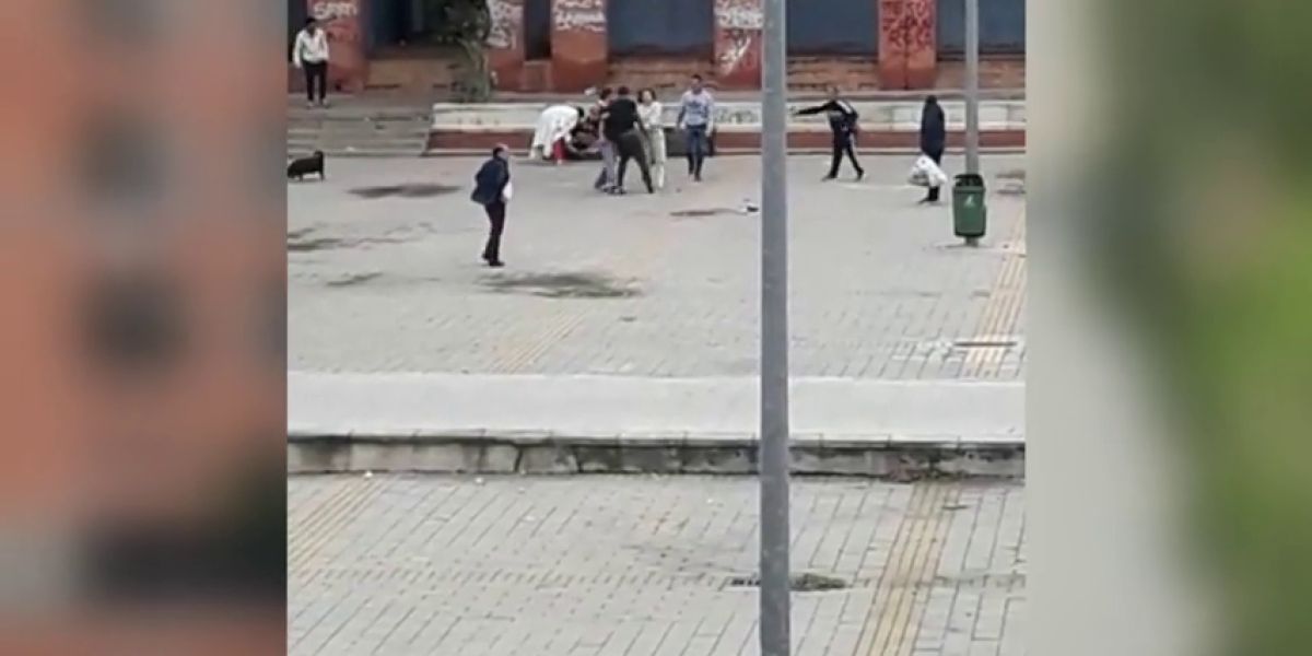 Un muerto y cinco heridos en una brutal pelea entre dos familias en un barrio de Córdoba