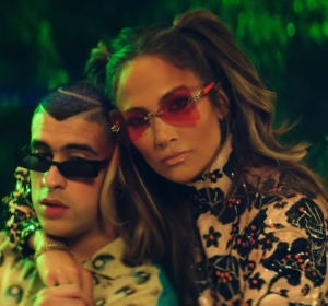 Bad Bunny y Jennifer Lopez en el videoclip de 'Te Gusté' Bad Bunny y Jennifer Lopez en el videoclip de 'Te Gusté'