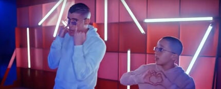 Bad Bunny lanza 'Desde el corazón', donde vuelve a sus raíces puertorriqueñas