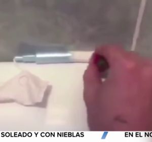 lena de chili el tampón de su novia para viralizar la broma en redes sociales lena de chili el tampón de su novia para viralizar la broma en redes sociales