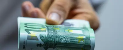 Imagen de archivo de un billete de 100 euros Imagen de archivo de un billete de 100 euros