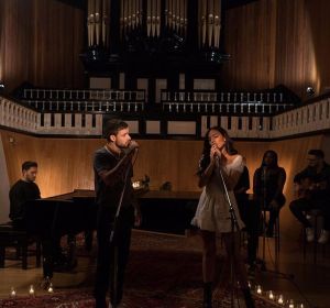 Jonas Blue, Liam Payne y Lennon Stella cantan en acústico 'Polaroid' Jonas Blue, Liam Payne y Lennon Stella cantan en acústico 'Polaroid'