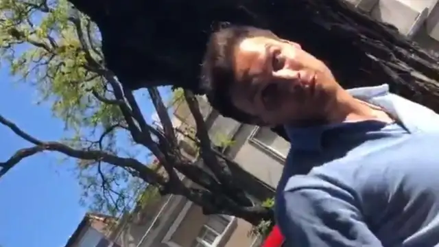 Una chica de 15 años graba como le acosan por la calle