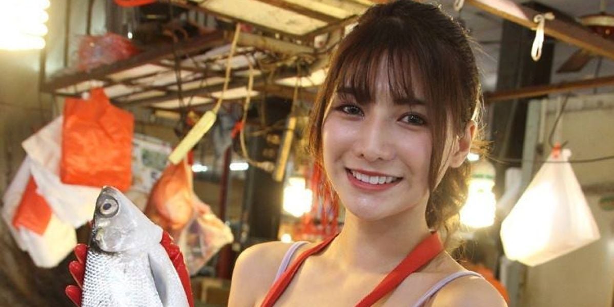 Liu Pengpeng, bautizada como "la pescadera más bella de Taiwán"