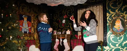 Las extrañas figuras de cera vivientes del príncipe Harry y Meghan Markle Las extrañas figuras de cera vivientes del príncipe Harry y Meghan Markle