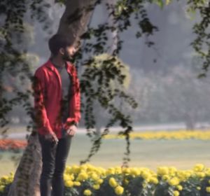 Captura de uno de los vídeos de su canal de Youtube Captura de uno de los vídeos de su canal de Youtube