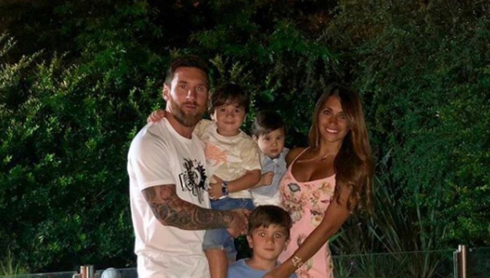 Leo Messi y su familia, en Nochevieja
