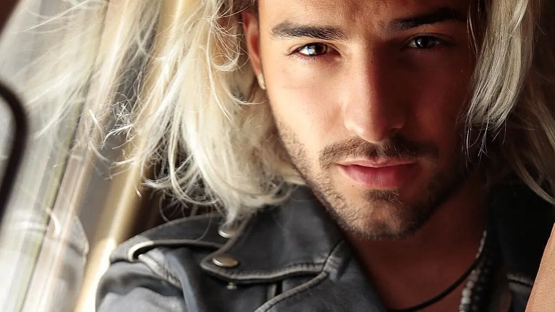 Maluma en su jet privado
