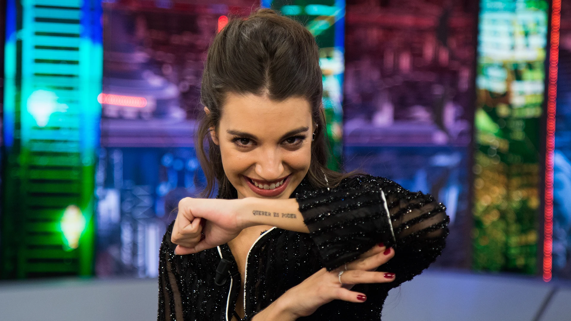 'Querer es poder', el tatuaje que une a Ana Guerra y a su padre para siempre VÍDEO: 'Querer es poder', el tatuaje que une a Ana Guerra y a su padre para siempre