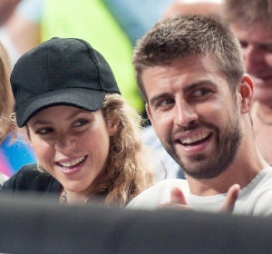 Shakira y Gerard Piqué Shakira y Gerard Piqué