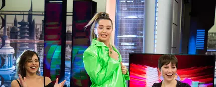 Mimi hace magia con sus bailes y su chaqueta de mil colores en 'El Hormiguero 3.0' Mimi hace magia con sus bailes y su chaqueta de mil colores en 'El Hormiguero 3.0'