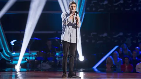 Vídeo: Álvaro de Luna canta ‘La Flaca’ en las ‘Audiciones a ciegas’ Álvaro de Luna canta ‘La Flaca’ en las ‘Audiciones a ciegas’ de ‘La Voz’