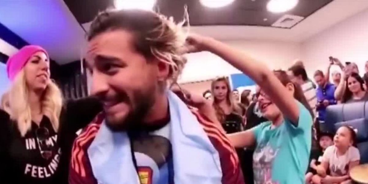 Arusitys - Programa 106 (06-02-19) Maluma se despide de su melena por una buena causa