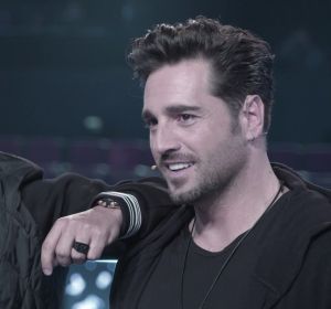 Luis Fonsi y David Bustamante, emocionados en el ensayo de los Asaltos de María Espinosa: “¡Qué arte tienes!” Luis Fonsi y David Bustamante, emocionados en el ensayo de los Asaltos de María Espinosa: “¡Qué arte tienes!”