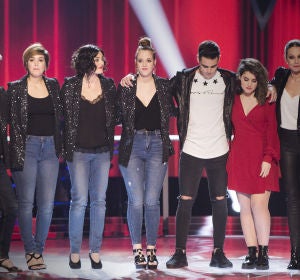 La Voz - Asaltos 2 - Antonio Orozco roba a Les Fourchettes los talents de Paulina La Voz - Asaltos 2 - Antonio Orozco roba a Les Fourchettes los talents de Paulina