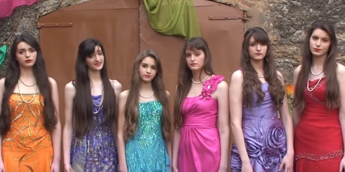 Las chicas de Flos Mariae