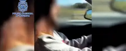 Detenida una menor que conducía a 220 km/h y colgó el vídeo en Instagram Detenida una menor que conducía a 220 km/h y colgó el vídeo en Instagram