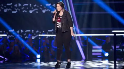 VÍDEO: Auba Murillo canta ‘Aunque tú no lo sepas’ en los Asaltos de ‘La Voz’ VÍDEO: Auba Murillo canta ‘Aunque tú no lo sepas’ en los Asaltos de ‘La Voz’