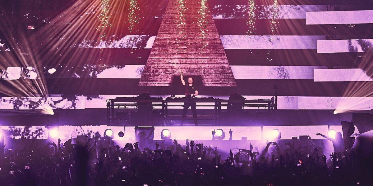 Armin Van Buuren en ASOT 900 en Madrid