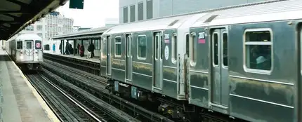 Una estación de tren Una estación de tren