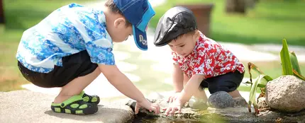 Niños jugando Niños jugando
