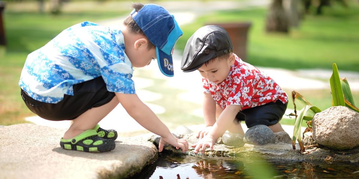 Niños jugando