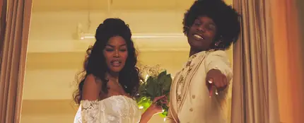 Teyana Taylor y A$AP Rocky en el vídeo de 'Issues/Hold On' Teyana Taylor y A$AP Rocky en el vídeo de 'Issues/Hold On'