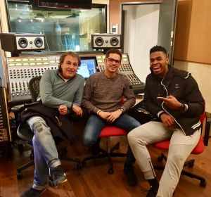 Brian Cross y Famous preparan colaboración Brian Cross y Famous preparan colaboración