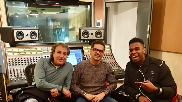 Brian Cross y Famous preparan colaboración