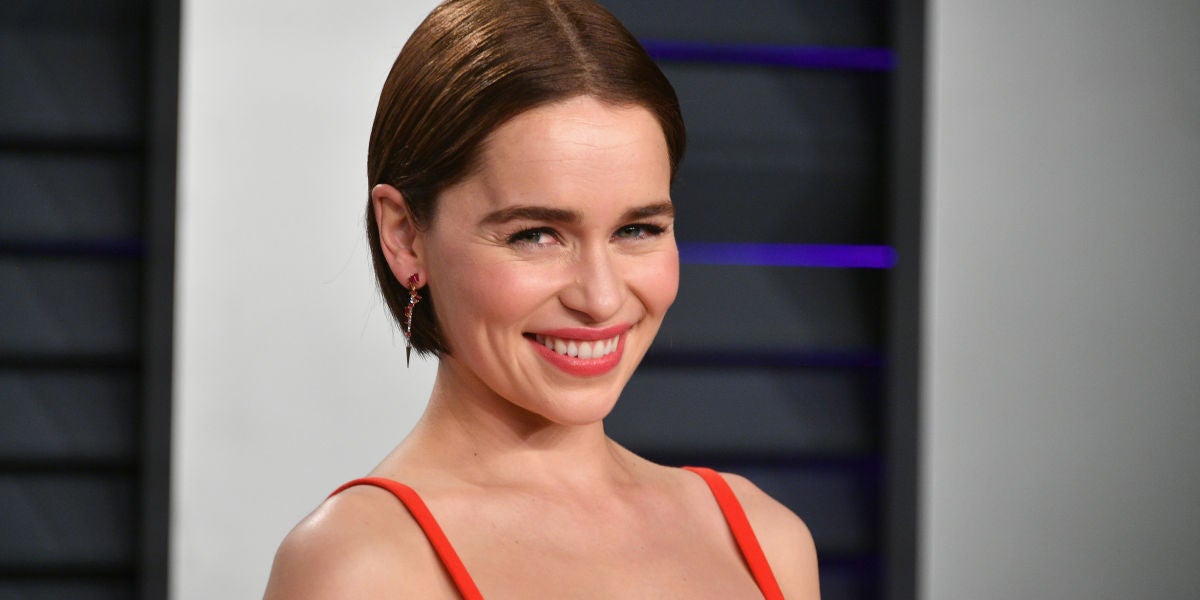 Emilia Clarke en la fiesta de los Oscar de Vanity Fair