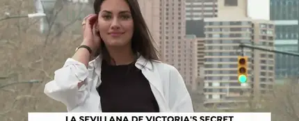 Así es la sevillana Lorena Duran, la primera modelo de tallas grandes de Victoria Secret: "No porque seas 'curvy' eres menos modelo" Así es la sevillana Lorena Duran, la primera modelo de tallas grandes de Victoria Secret: "No porque seas 'curvy' eres menos modelo"