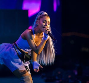 Ariana Grande durante su actuación en Coachella 2018 Ariana Grande durante su actuación en Coachella 2018