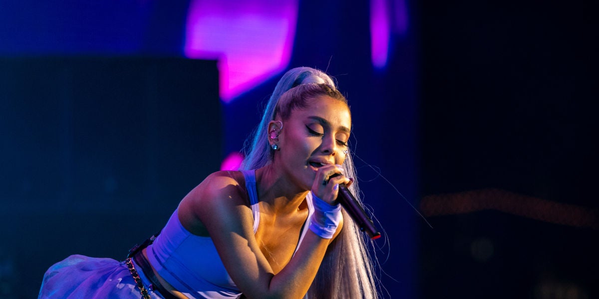 Ariana Grande durante su actuación en Coachella 2018