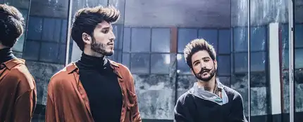 Sebastián Yatra y Camilo en el vídeo de 'En Guerra' Sebastián Yatra y Camilo en el vídeo de 'En Guerra'