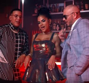 Pitbull, Daddy Yankee y Natti Natasha no quieren que los engañes en 'No lo Trates' Pitbull, Daddy Yankee y Natti Natasha no quieren que los engañes en 'No lo Trates'