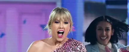 Taylor Swift durante su actuación en los Billboard Music Awards 2019 Taylor Swift durante su actuación en los Billboard Music Awards 2019