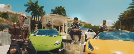 J Balvin, Arcángel, Nicky Jam y Anuel AA en el videoclip de 'Ven Y Hazlo Tú' J Balvin, Arcángel, Nicky Jam y Anuel AA en el videoclip de 'Ven Y Hazlo Tú'