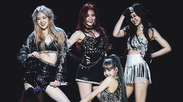 BLACKPINK durante su actuación en Coachella 2019